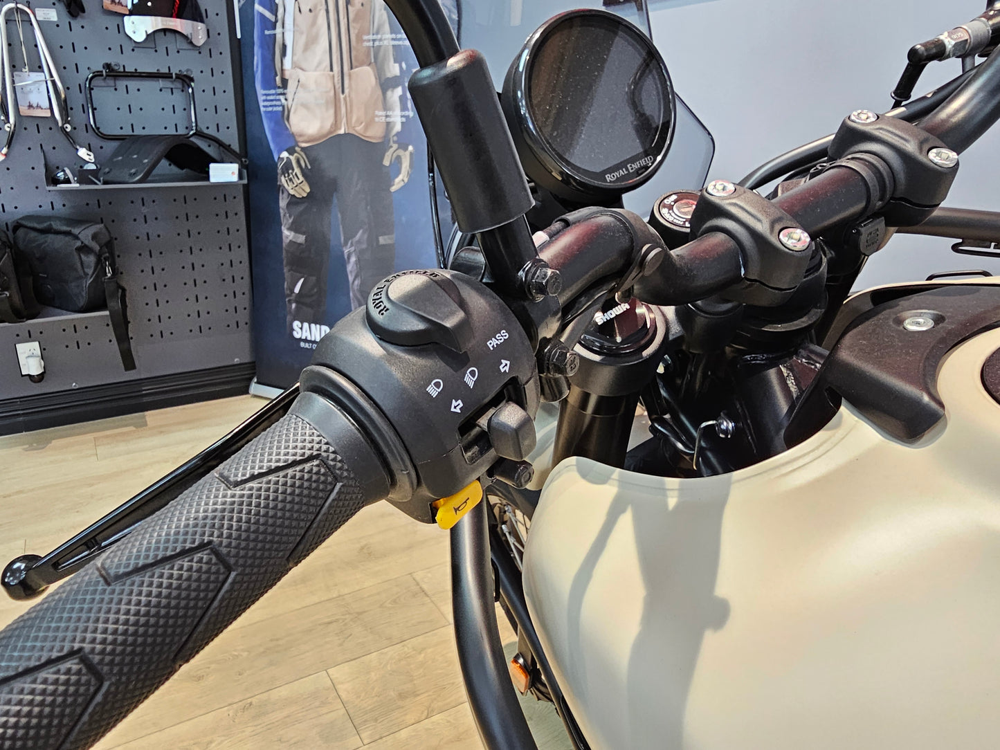 Royal Enfield Himalayan 450 ex-demo