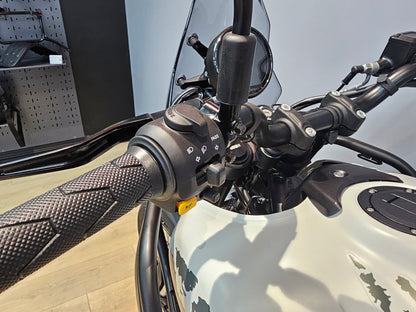 Royal Enfield Himalayan 450 Kamet White