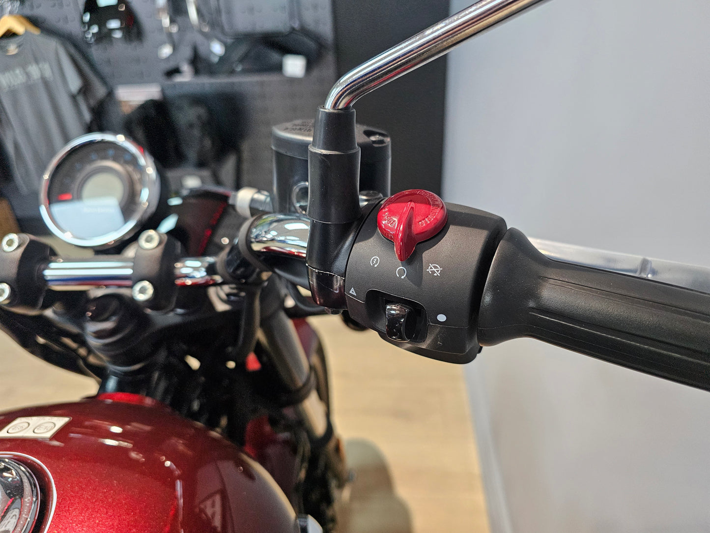 Royal Enfield Meteor 350 Stellar