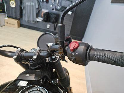 Royal Enfield Guerrilla 450 ex-demo