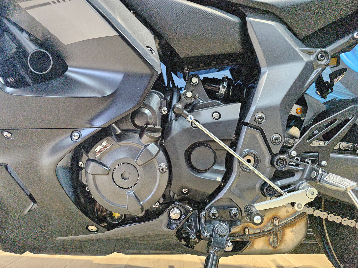 2025 Yamaha YZF-R7 LA