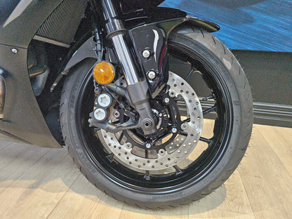 2025 Yamaha YZF-R7 LA