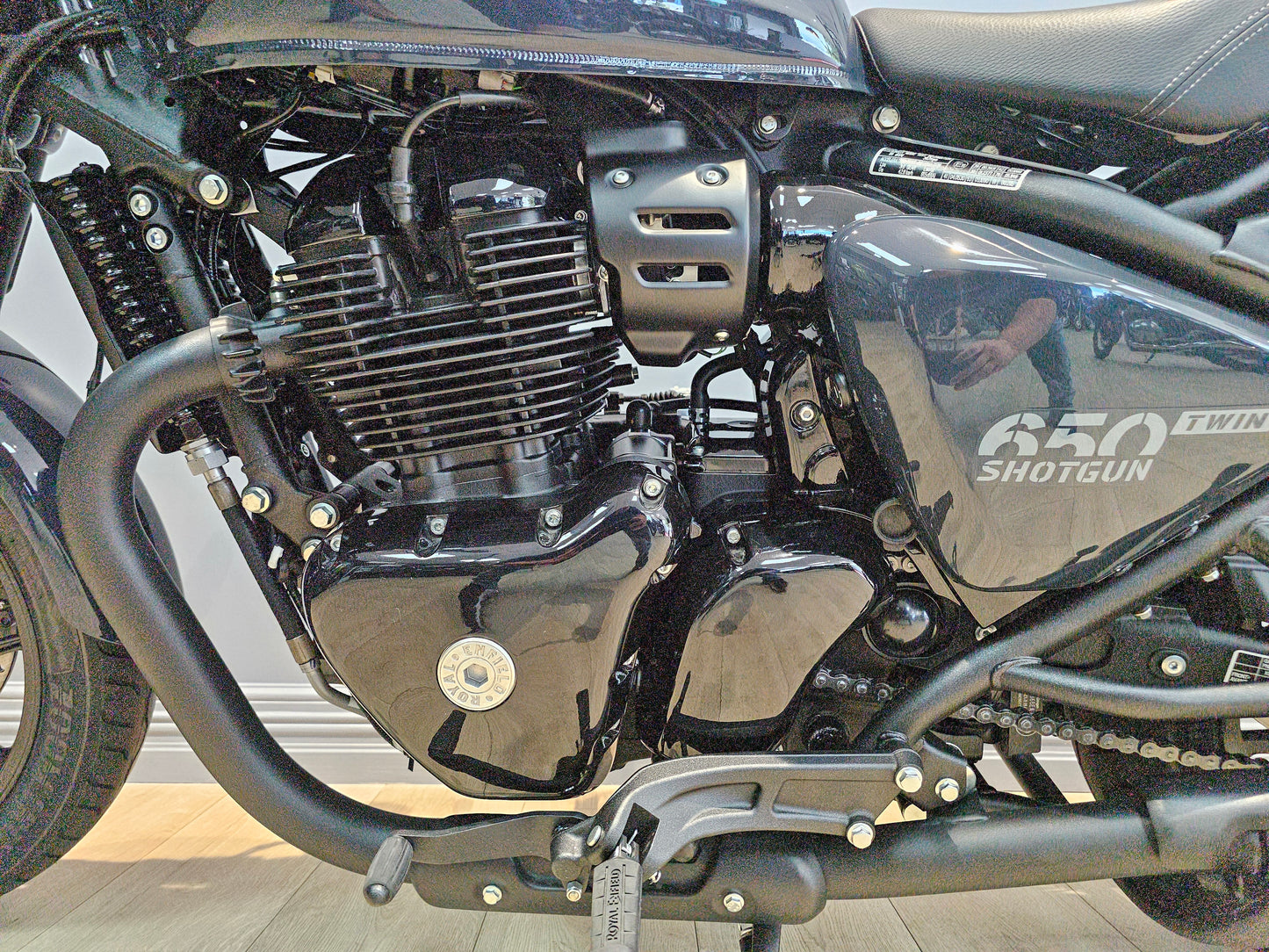 Royal Enfield Shotgun 650