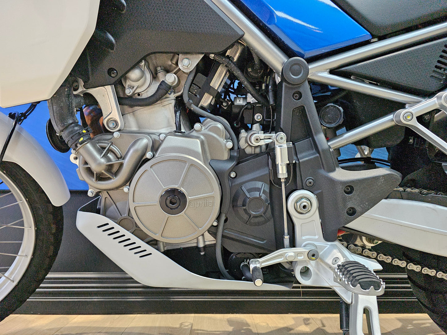 2022 Aprilia Tuareg 660