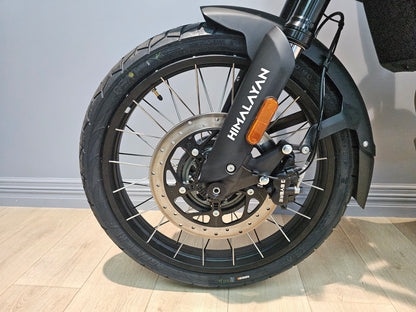 Royal Enfield Himalayan 450 Kamet White