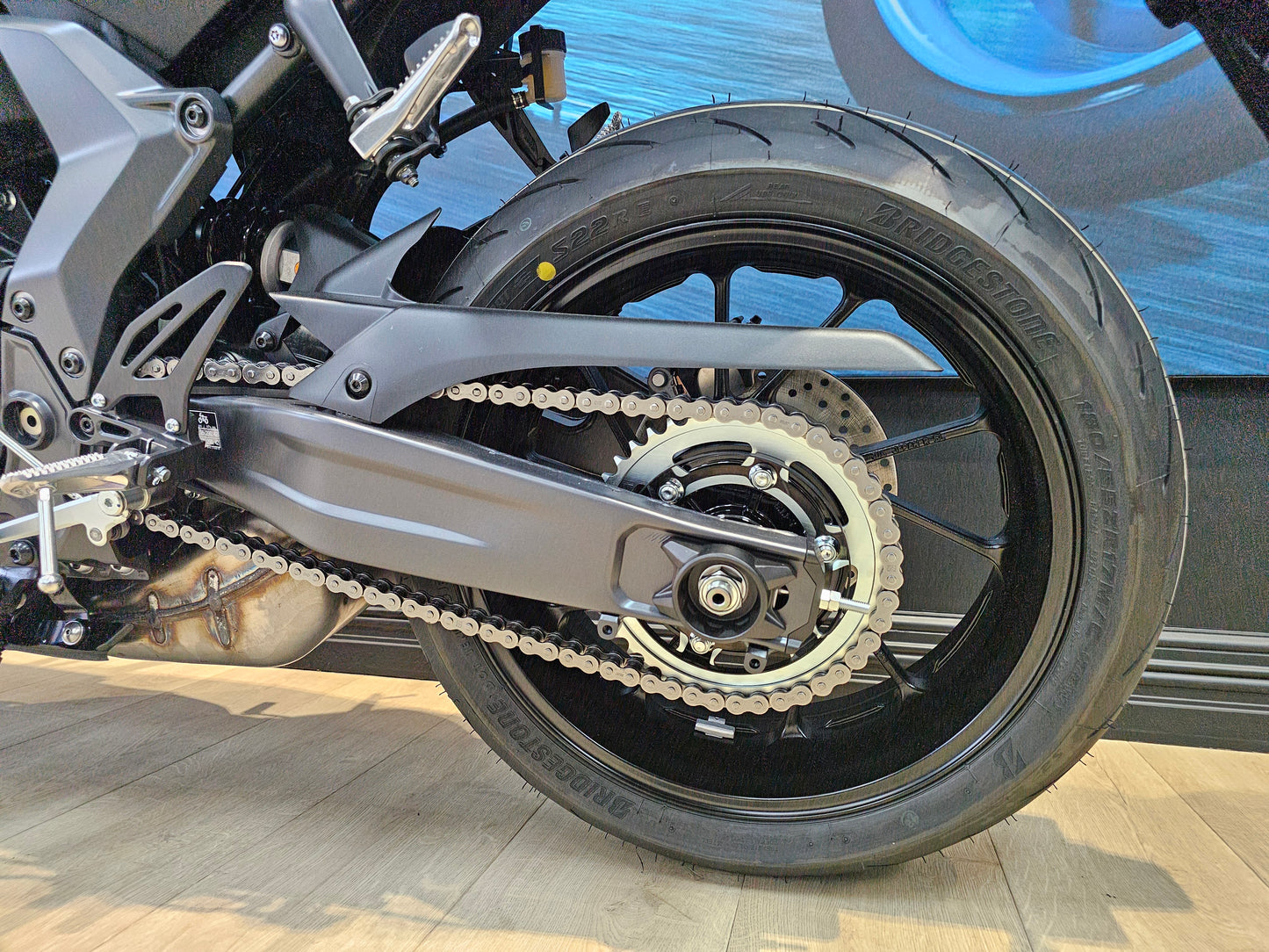 2025 Yamaha YZF-R7 LA