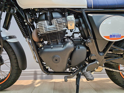 Royal Enfield Bear 650. ex-demo