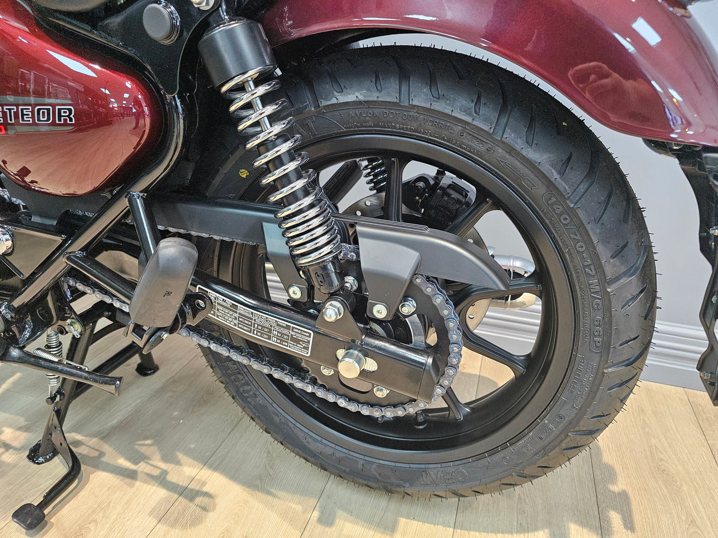 Royal Enfield Meteor 350 Stellar