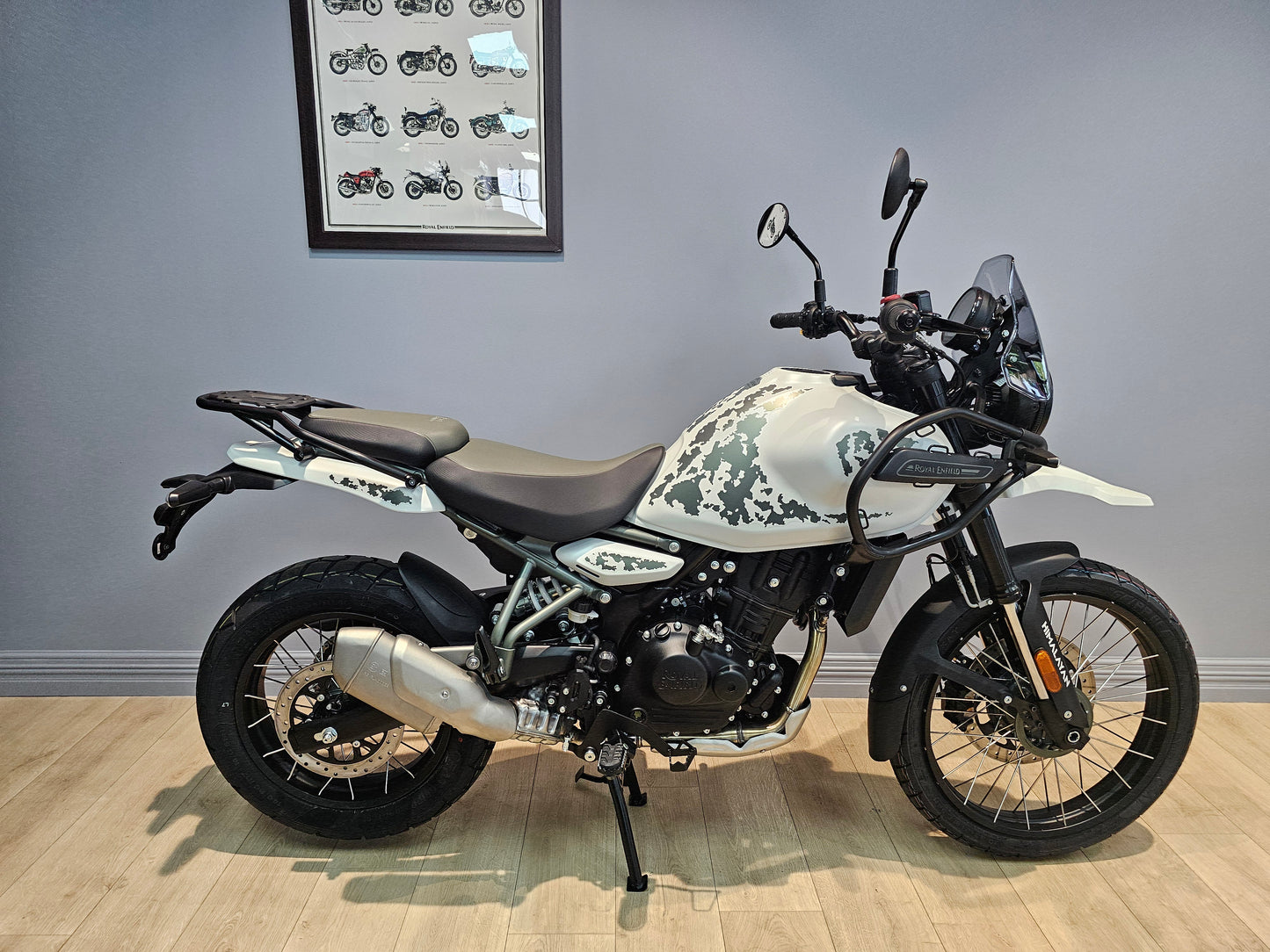 Royal Enfield Himalayan 450 Kamet White