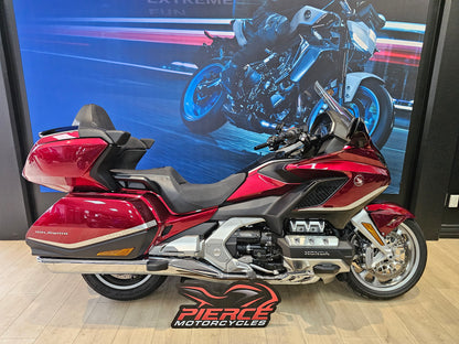 Honda Goldwing Red Front View
