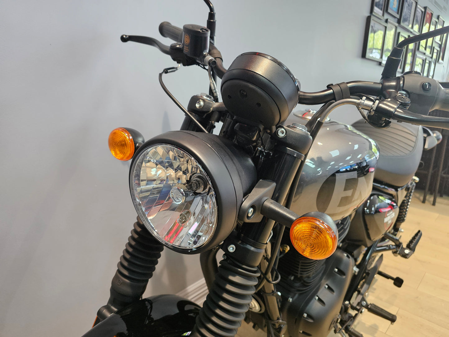 Royal Enfield Hunter 350
