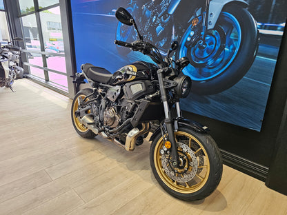 Yamaha XSR700 2023