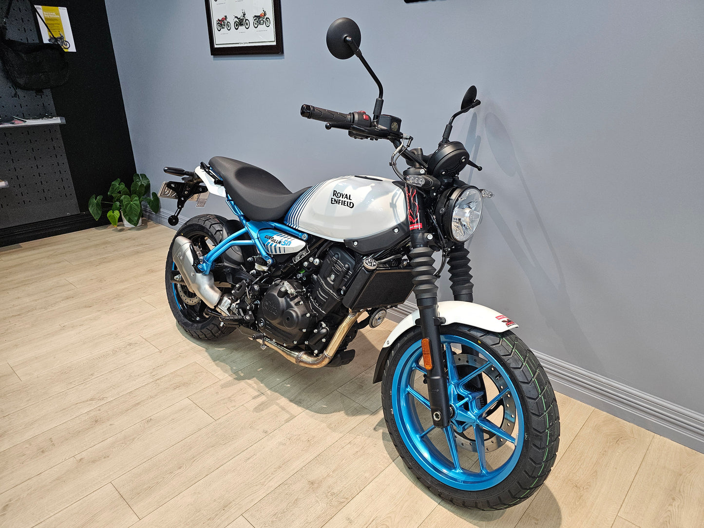Royal Enfield Guerrilla 450
