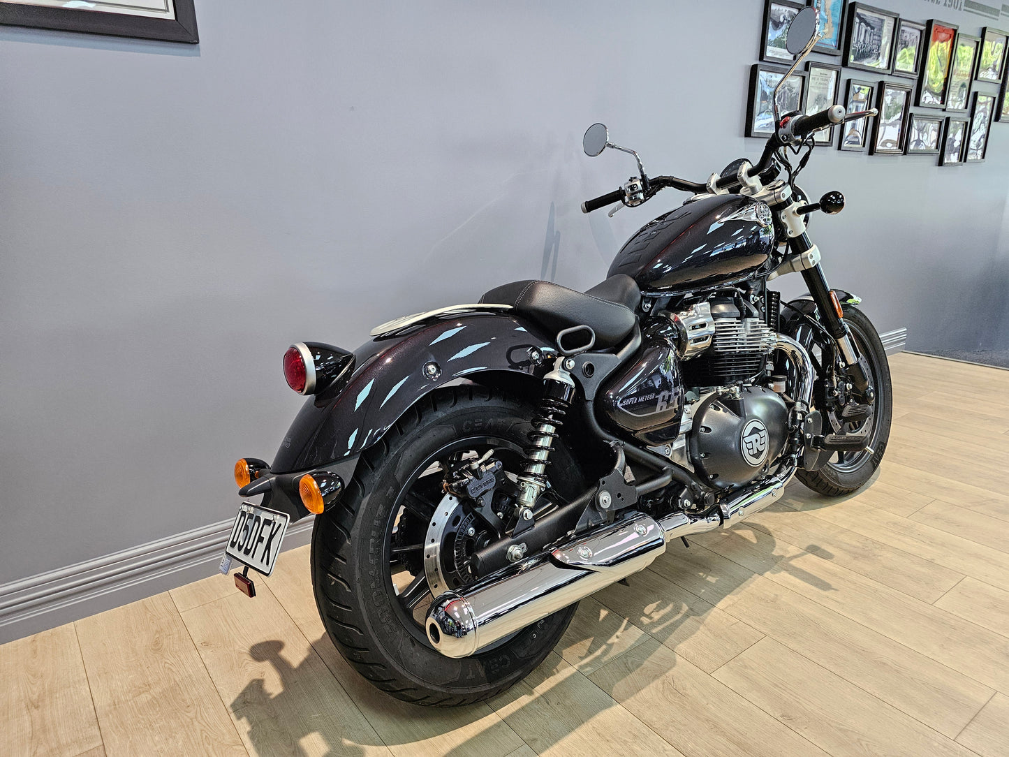 2025 Royal Enfield Super Meteor 650