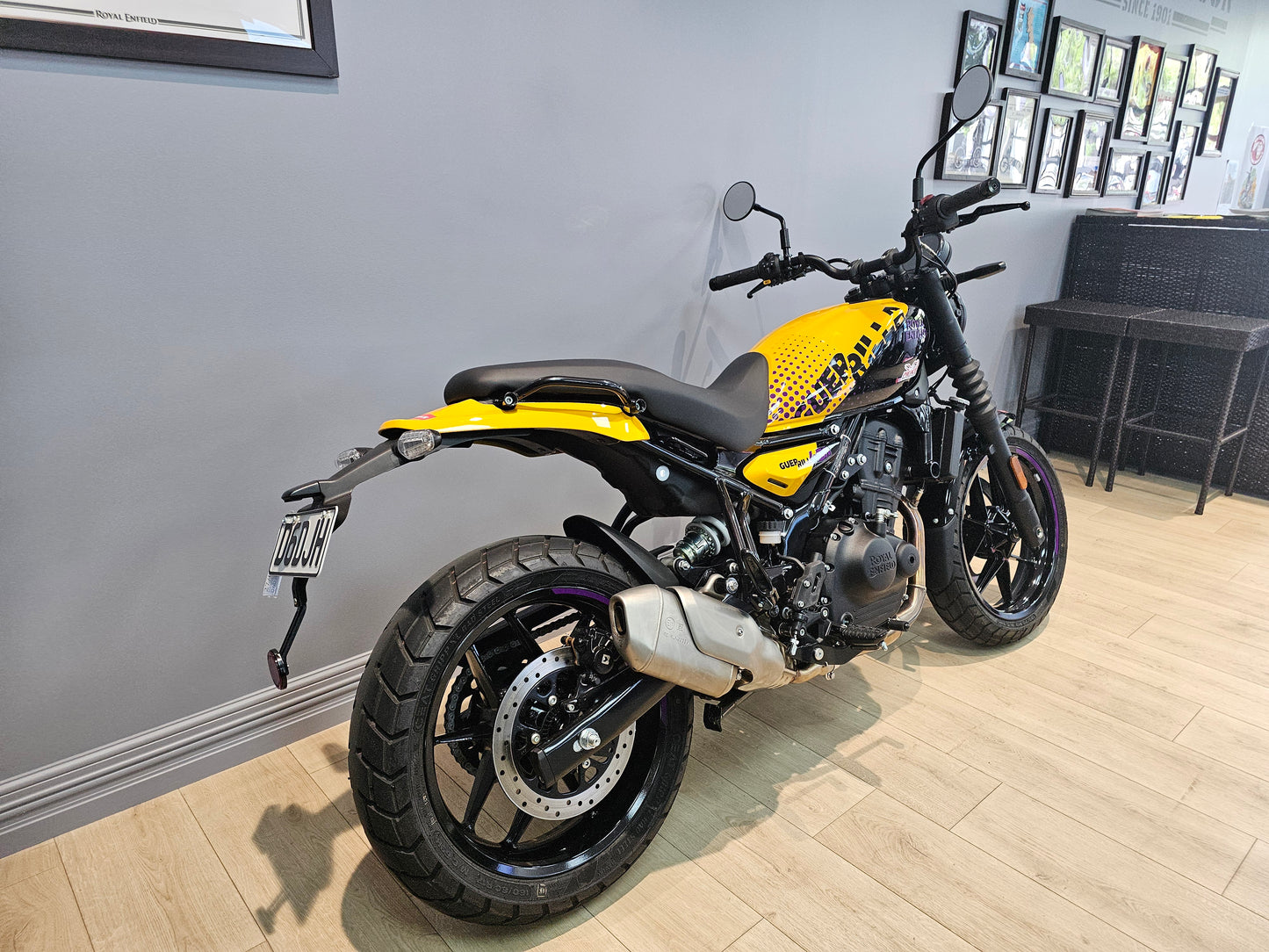 Royal Enfield Guerrilla 450 ex-demo