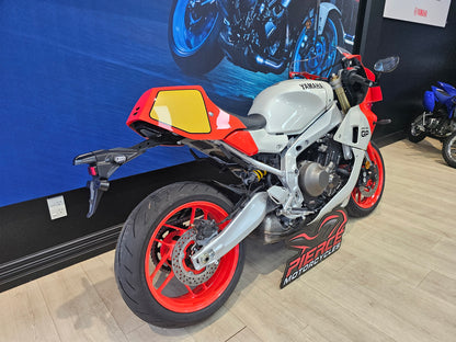 Yamaha XSR900 GP 2024