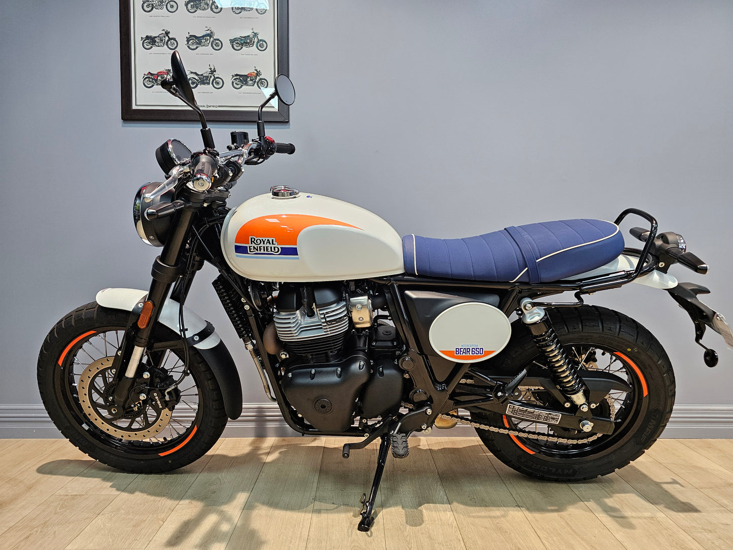 Royal Enfield Bear 650. ex-demo