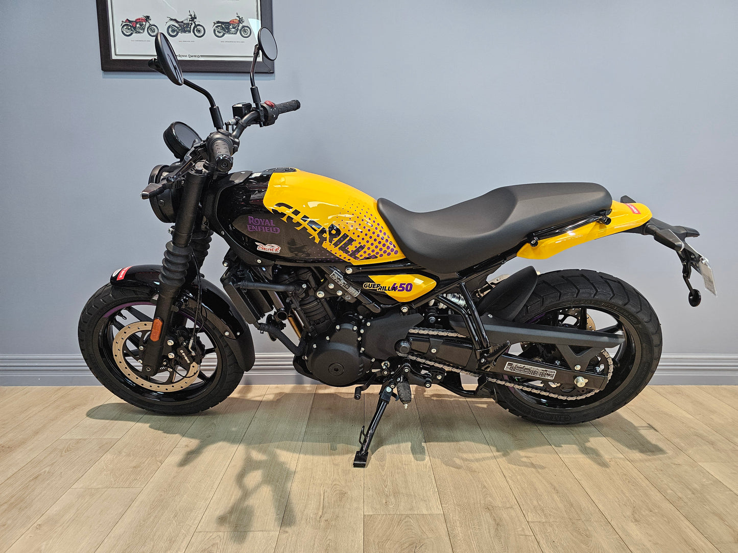 Royal Enfield Guerrilla 450 ex-demo