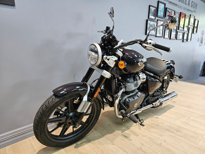 2025 Royal Enfield Super Meteor 650