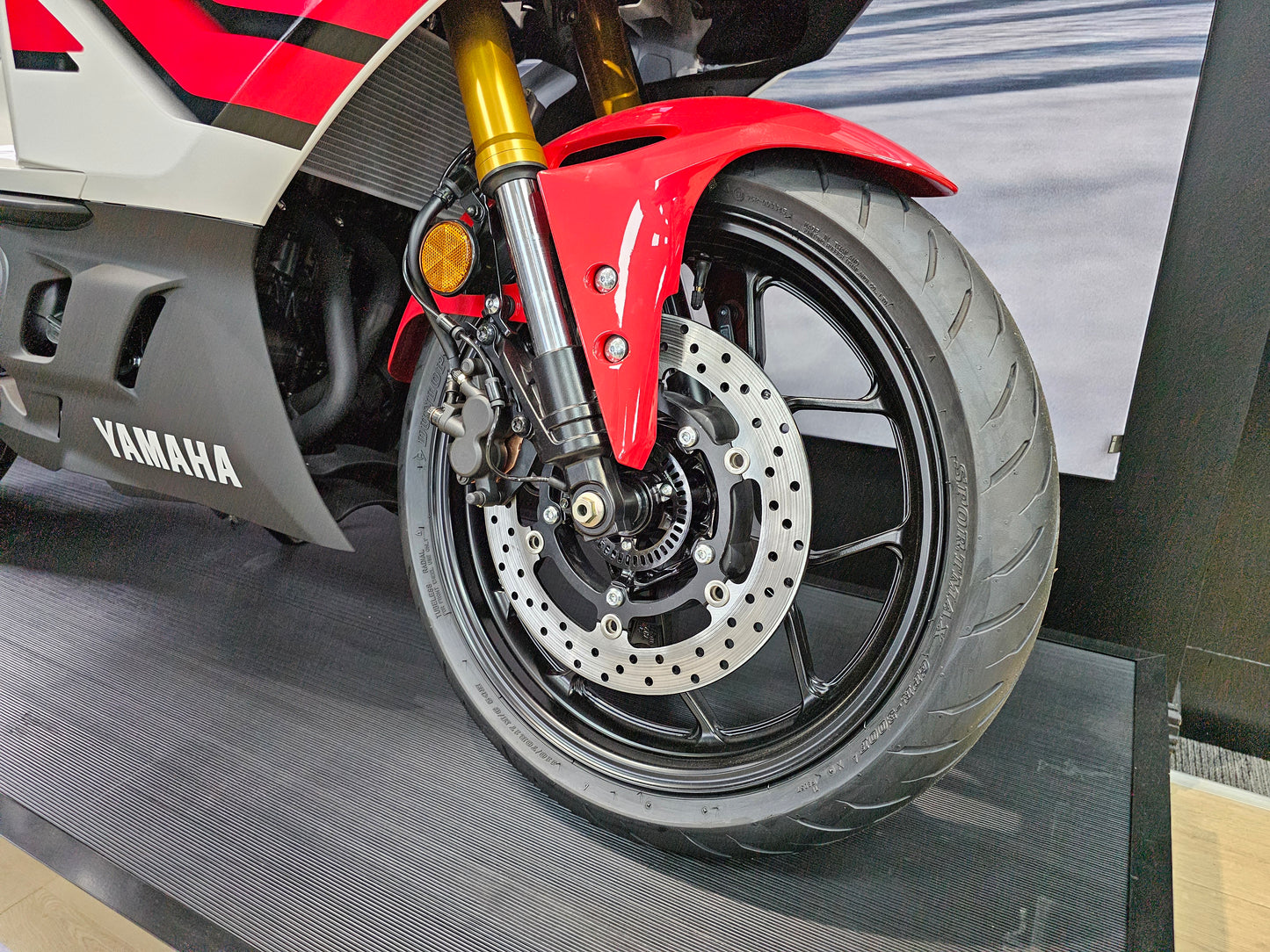 Yamaha YZF-R3SP 2026