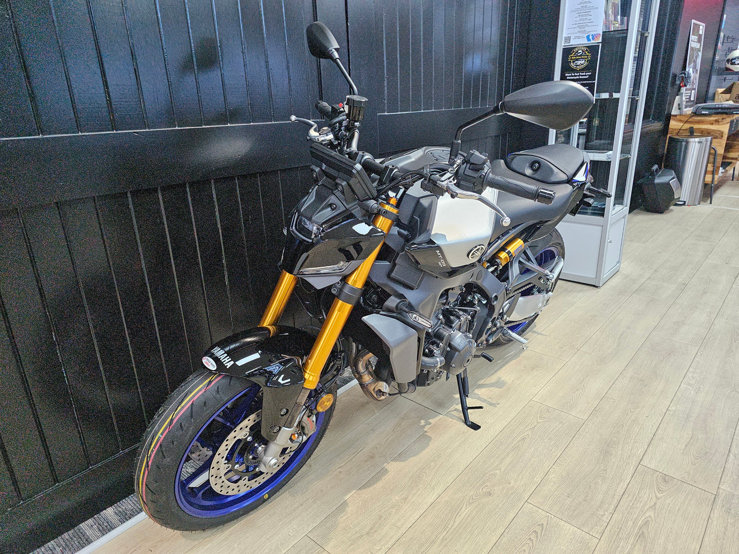 2025 Yamaha MT-09SP