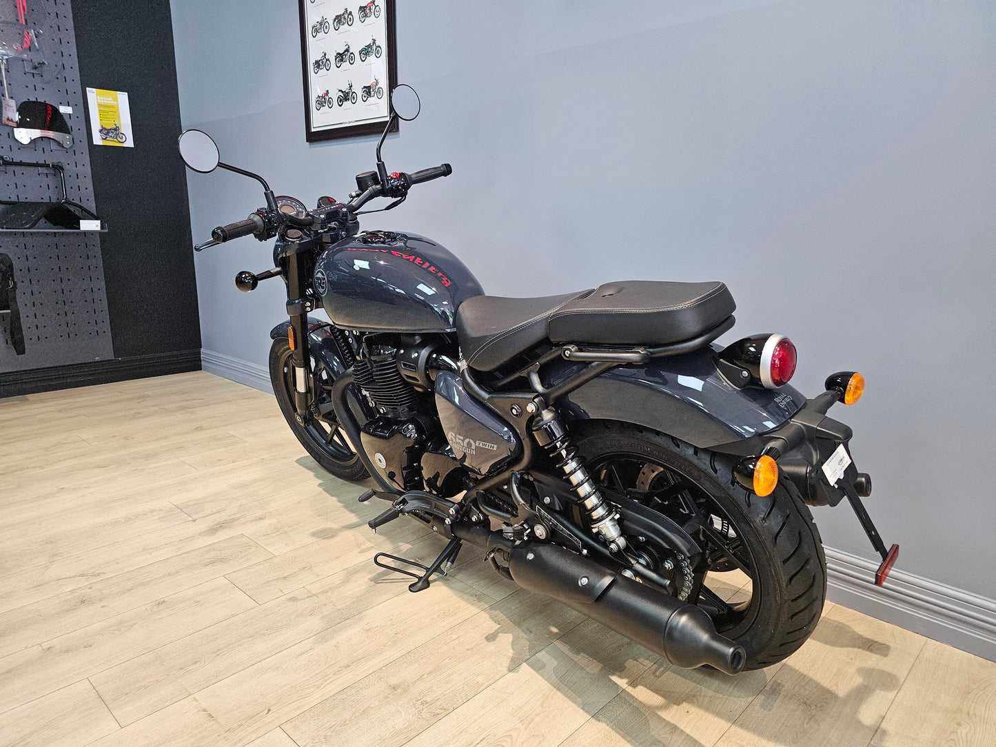 Royal Enfield Shotgun 650