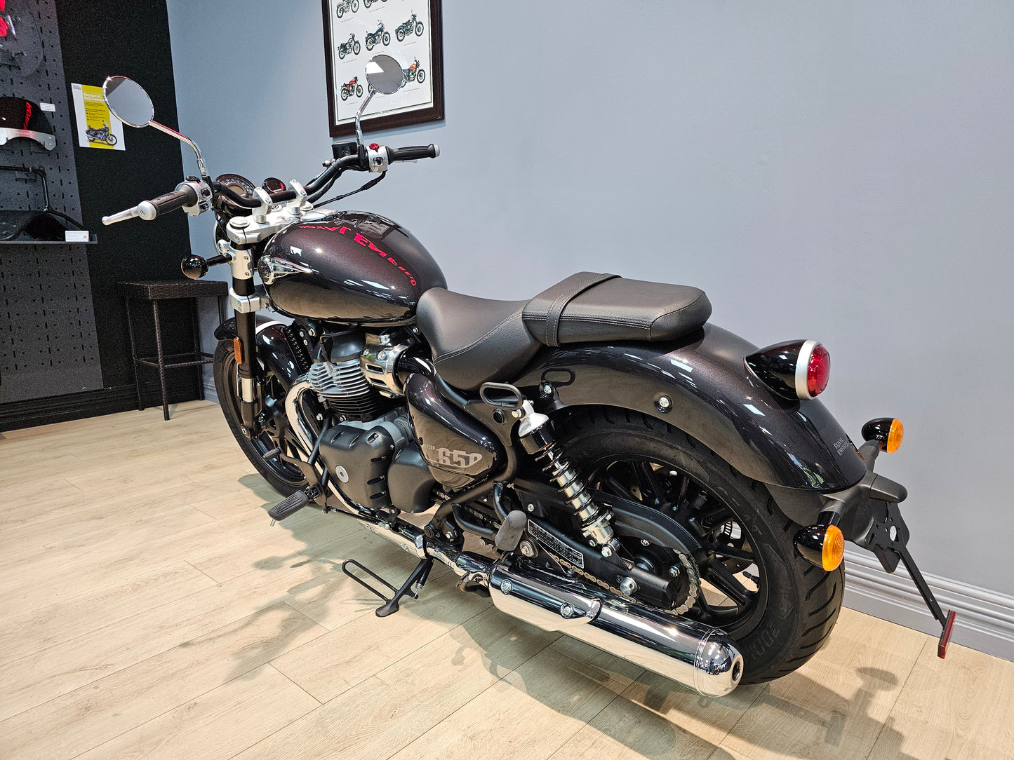 Royal Enfield Super Meteor 650