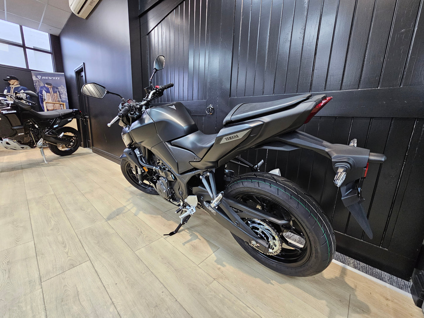 2025 Yamaha MT-03