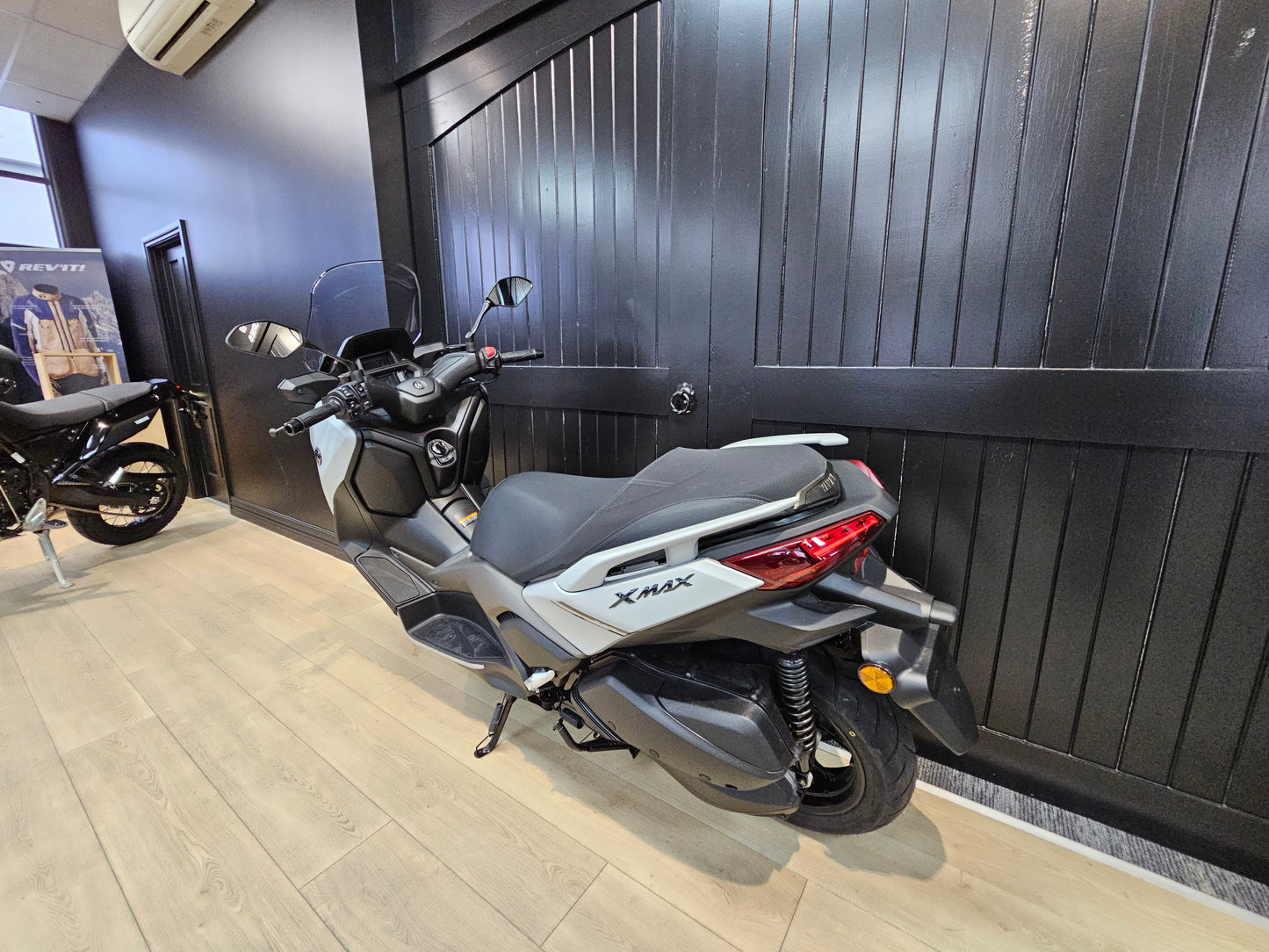 2024 Yamaha Xmax 300