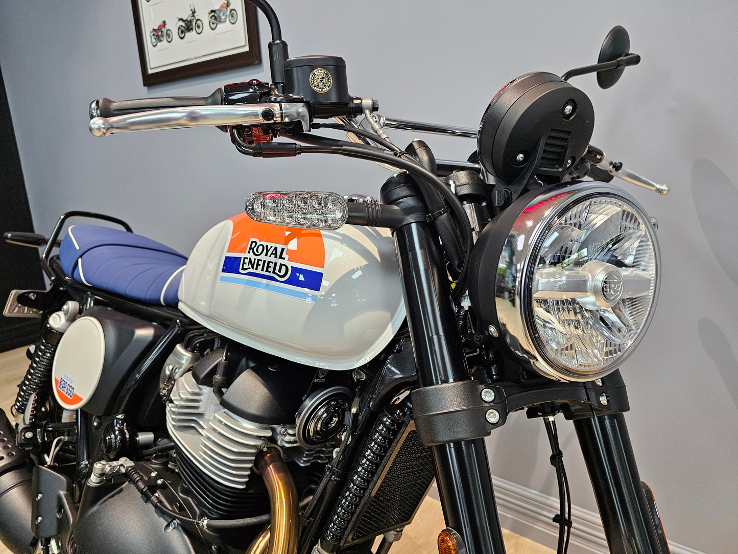 Royal Enfield Bear 650. ex-demo