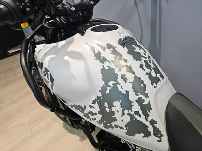 Royal Enfield Himalayan 450 Kamet White