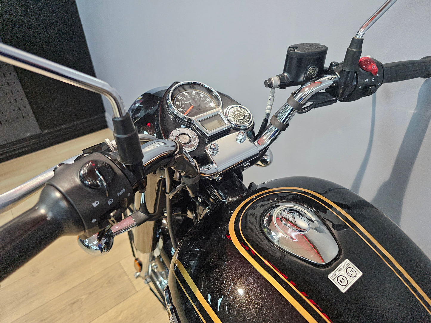 Royal Enfield Bullet 350