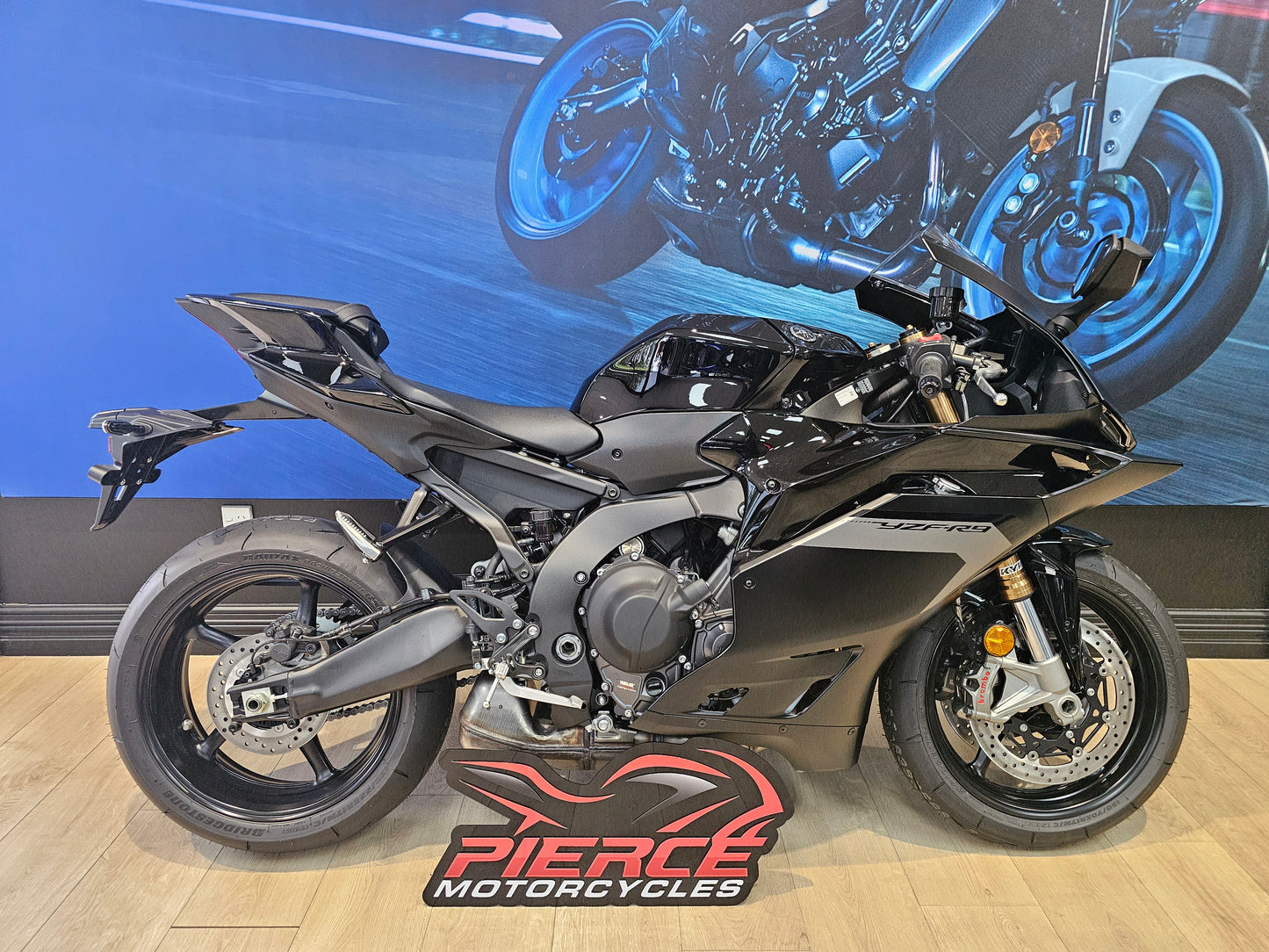 Yamaha YZF-R9 2025
