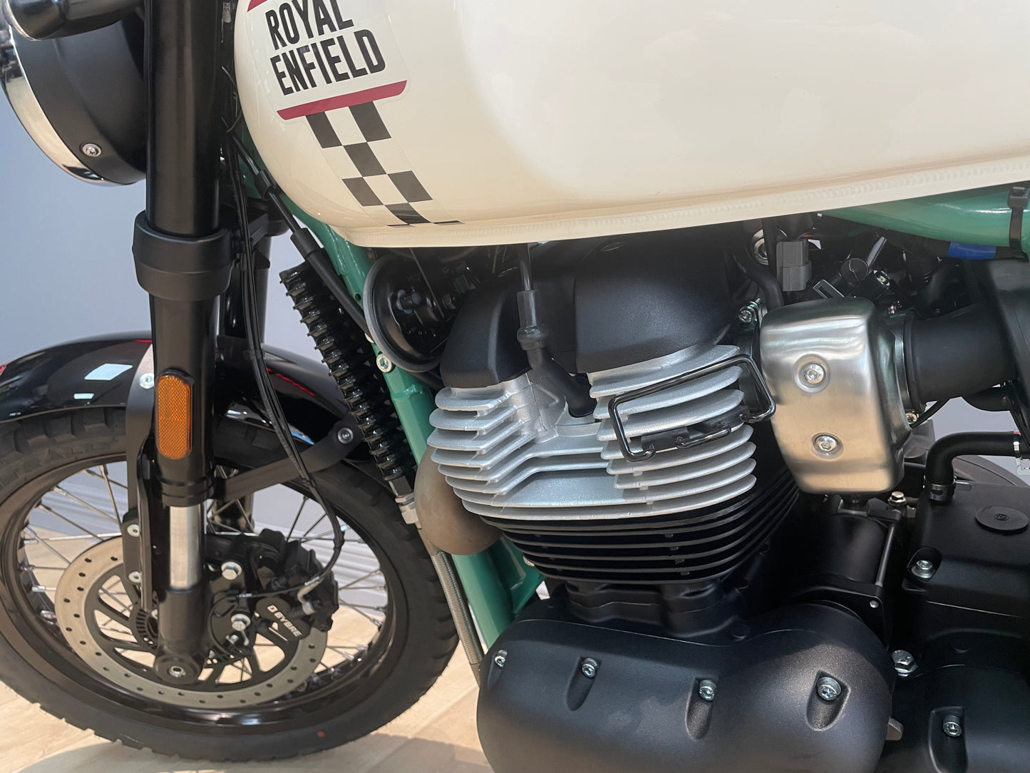 Royal Enfield Bear 650 Ex-Demo