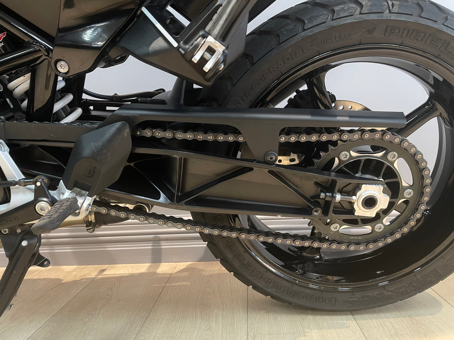 2019 Husqvarna 701 Svartpilen