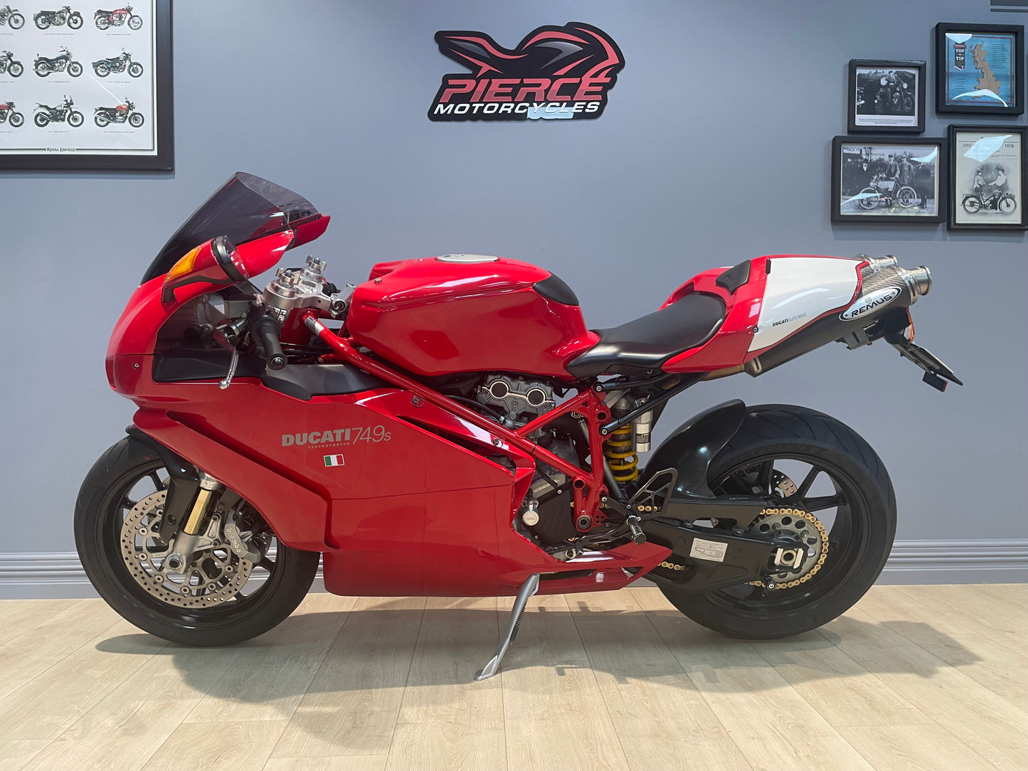 2006 Ducati 749S