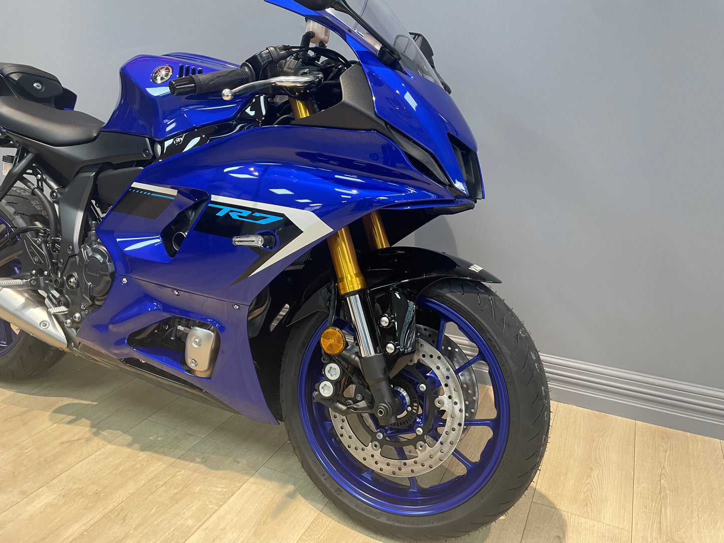 2025 Yamaha YZF-R7 LA