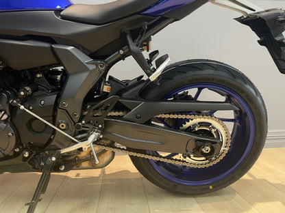 2025 Yamaha YZF-R7 LA