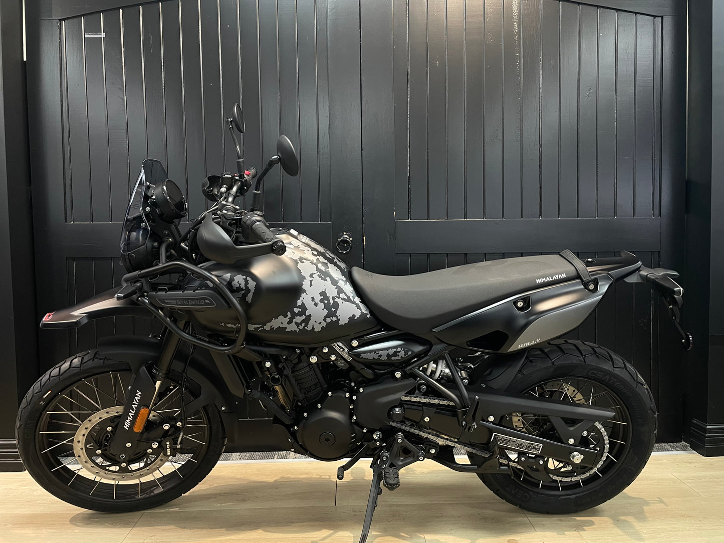 2026 Royal Enfield Himalayan Mana Black Rally