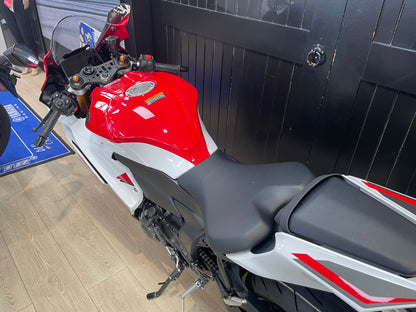 2026 Yamaha YZF-R7 LA 70th Anniversary