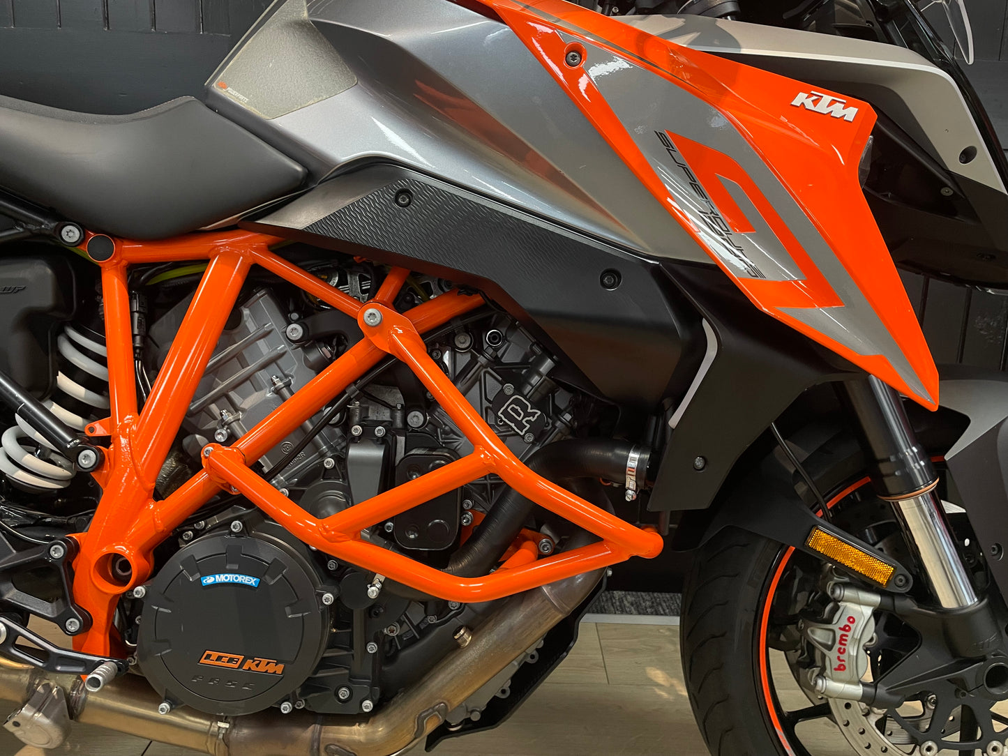 2016 KTM 1290 GT Superduke