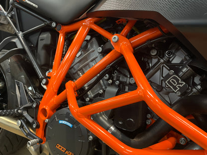 2016 KTM 1290 GT Superduke