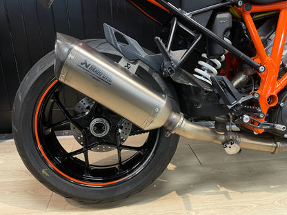 2016 KTM 1290 GT Superduke