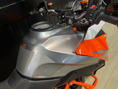 2016 KTM 1290 GT Superduke