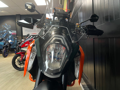 2016 KTM 1290 GT Superduke