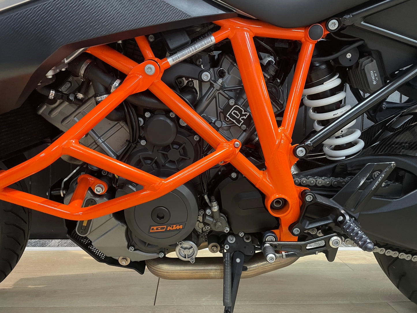 2016 KTM 1290 GT Superduke