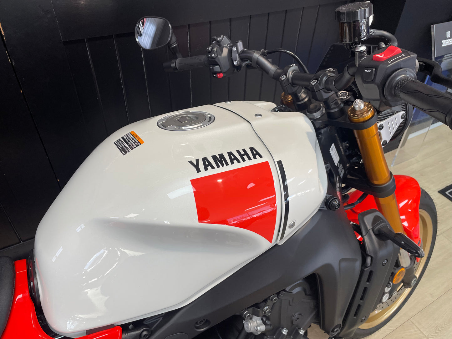 2025 Yamaha XSR900