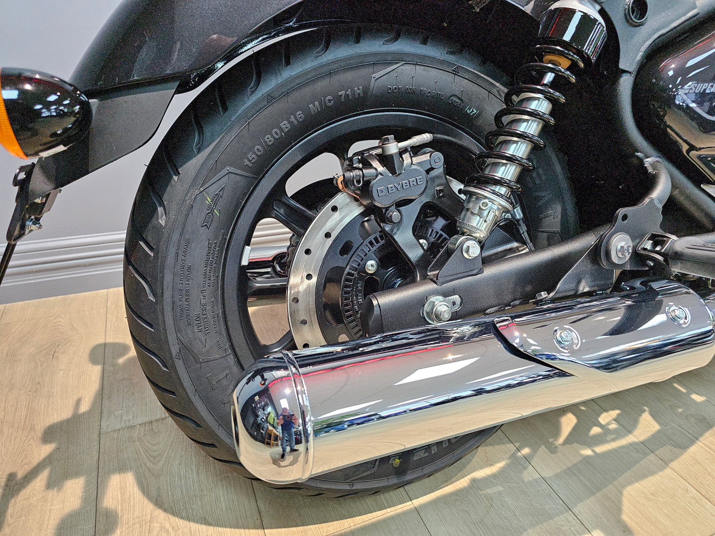 Royal Enfield Super Meteor 650