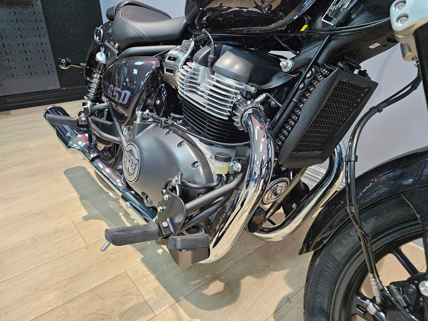 Royal Enfield Super Meteor 650